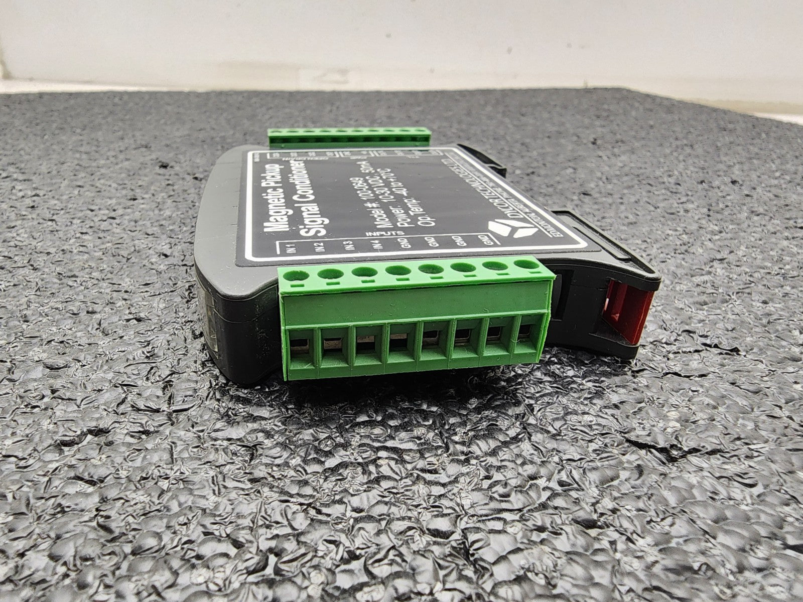 Dycor Magnetic Pickup Signal Conditioner 100-0649 10-30VDC 4 Channel DIN Rail