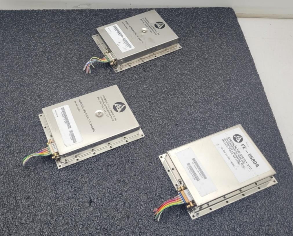 Lot of 3x Frequency Electronics Rubidium Frequency Standard Sinewave FE-5680A