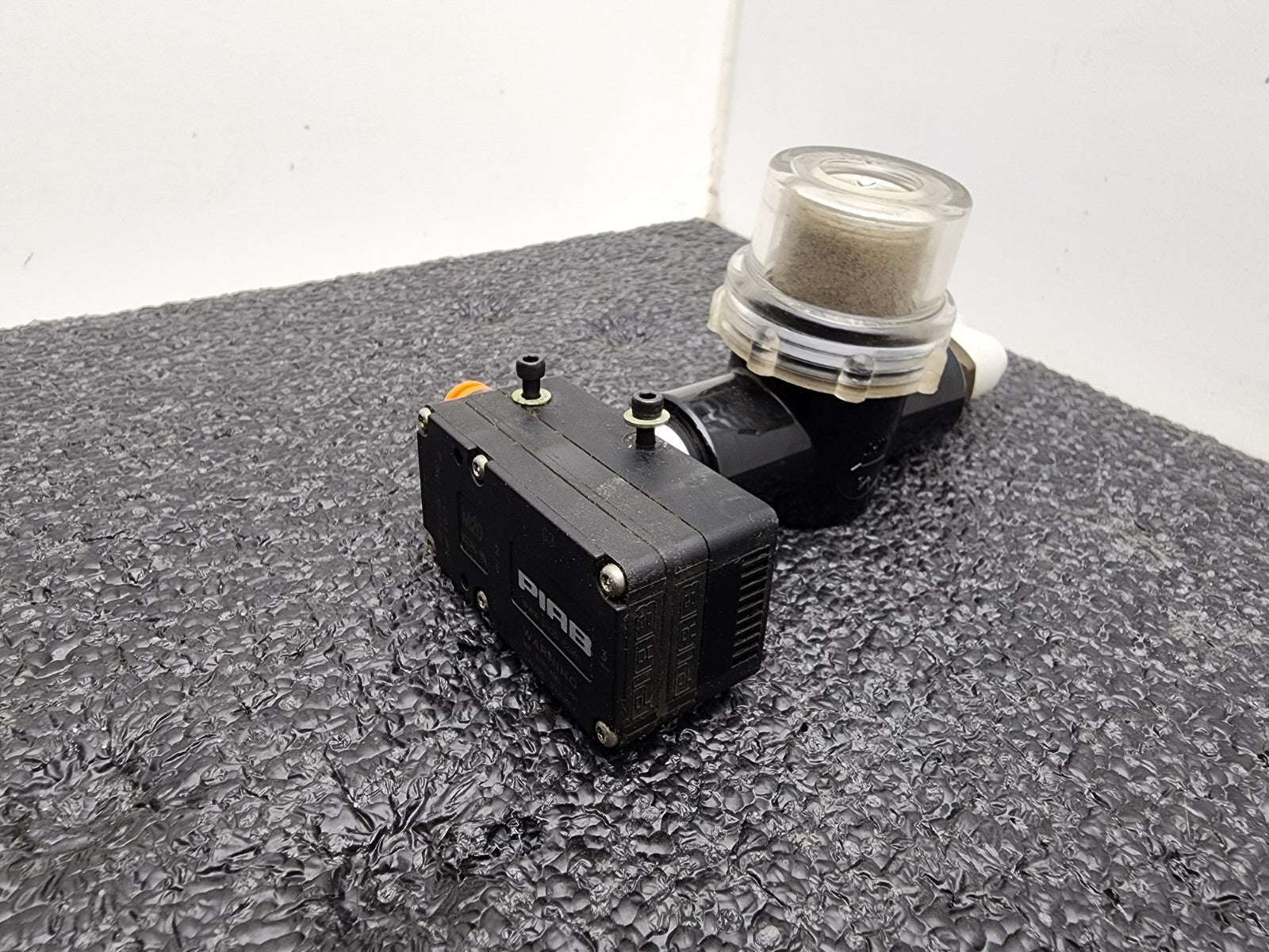 PIAB Mini Venturi Vacuum Pump M20 M20A6-BN + PPSF.375-X10 Air Line Filter