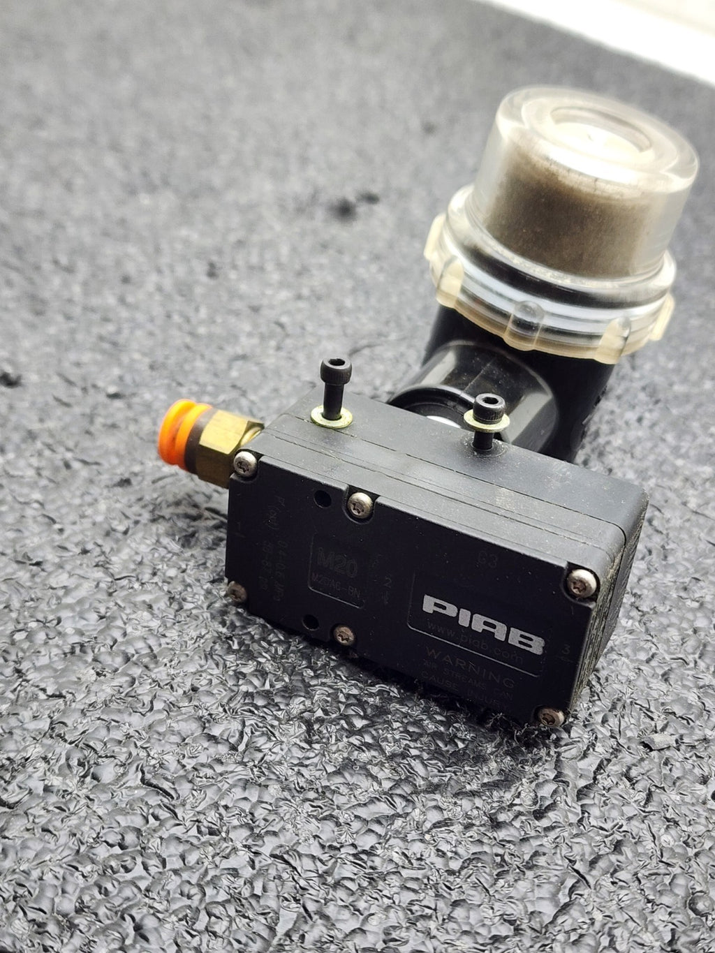 PIAB Mini Venturi Vacuum Pump M20 M20A6-BN + PPSF.375-X10 Air Line Filter