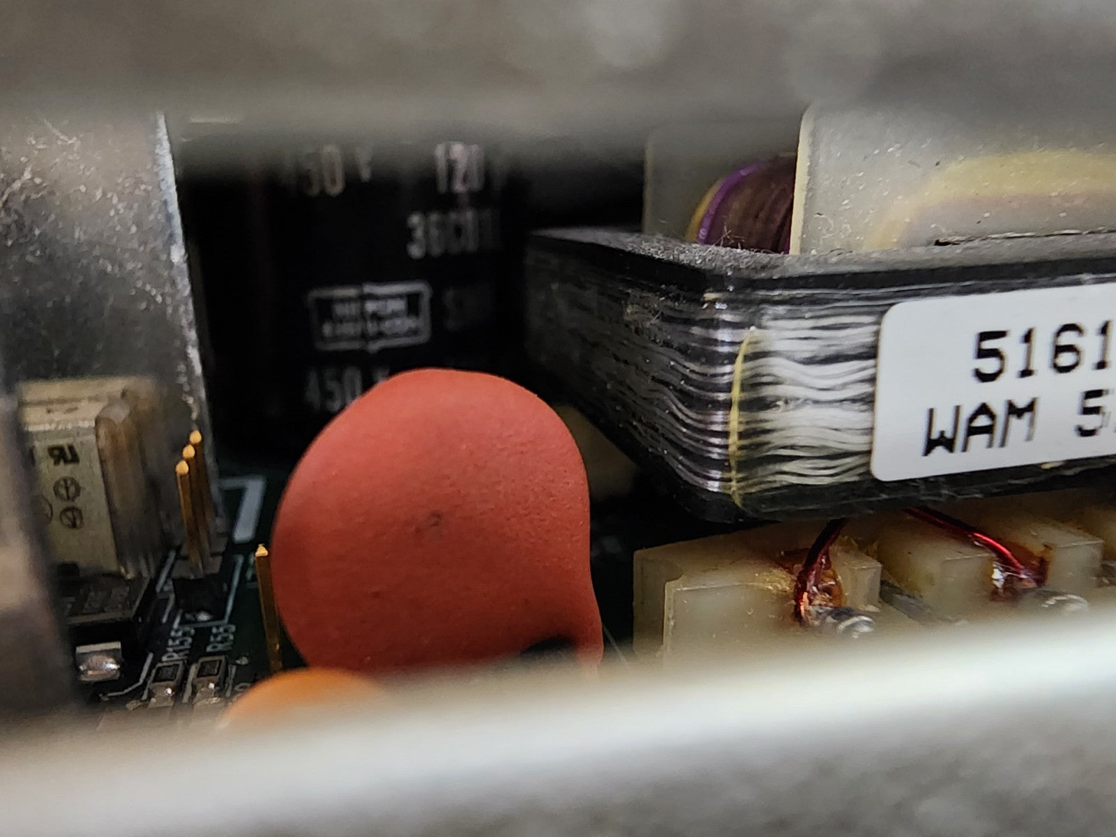 Elgar ContinuousWave CW CW801M 0-270VAC 6A 45-500Hz 1PH Output AC Power Source