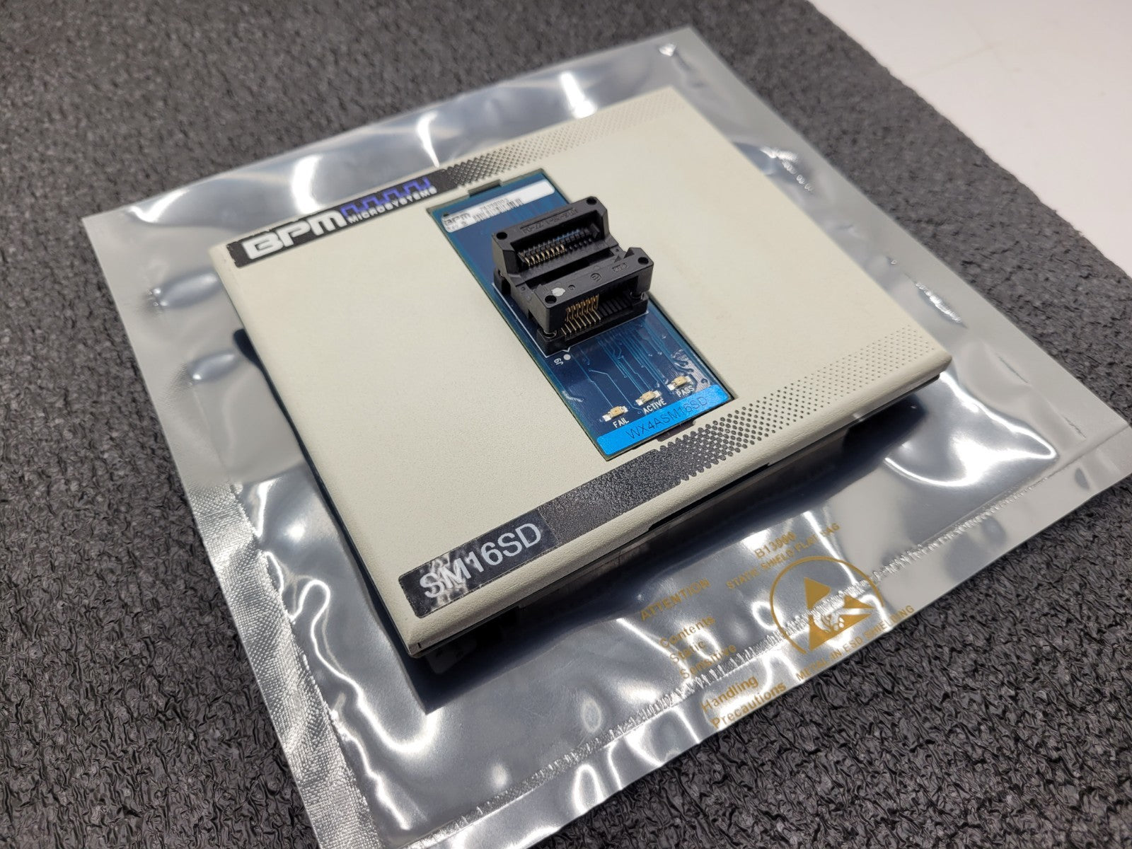 BP Microsystems  Socket Card SM16SD WX4ASM16SD Programmer Adapter 16 Pin SOIC