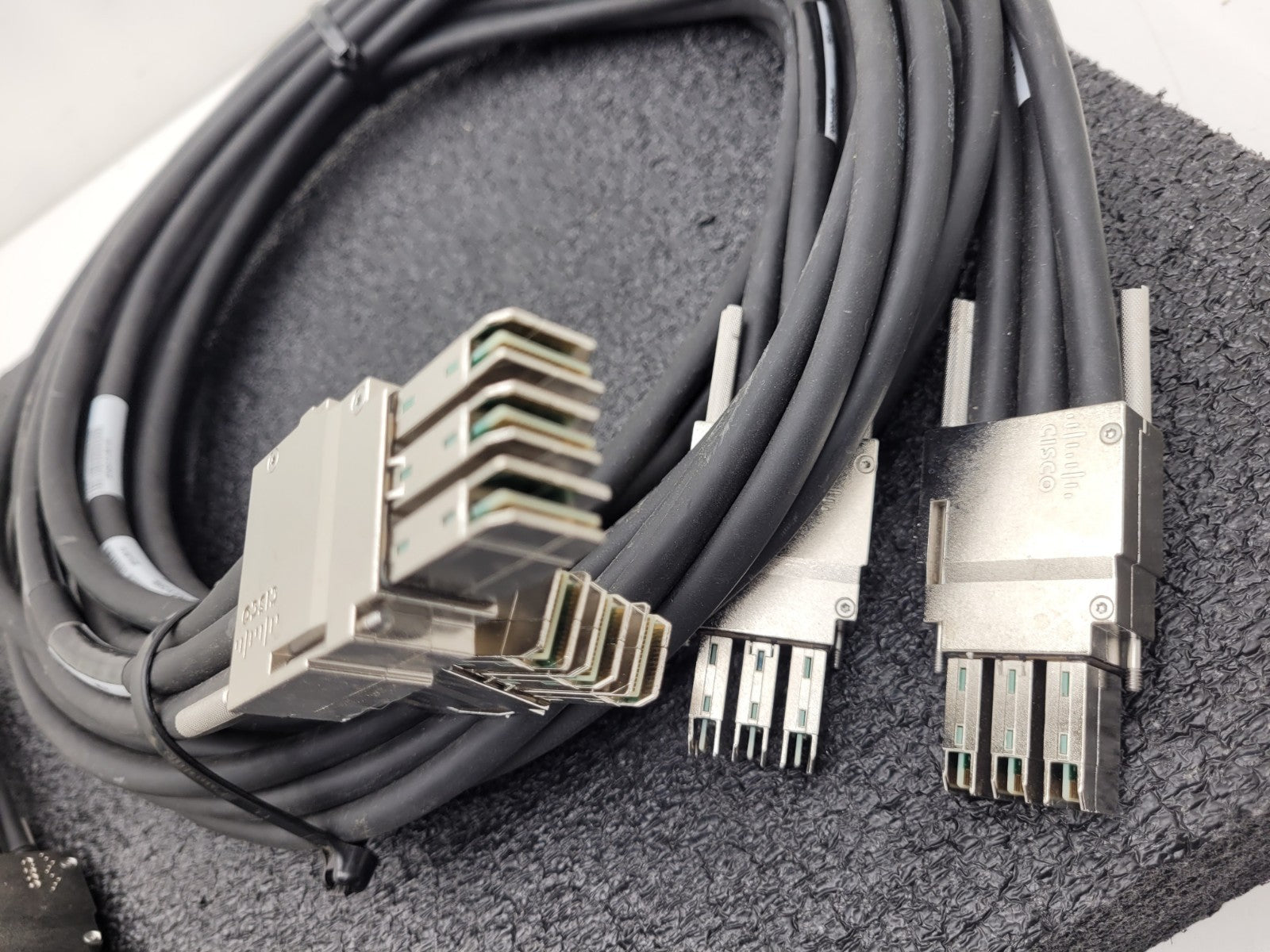 Lot of 5x Cisco Stacking Cable 2x STACK-T1-3M 3x STACK-T1-50CM
