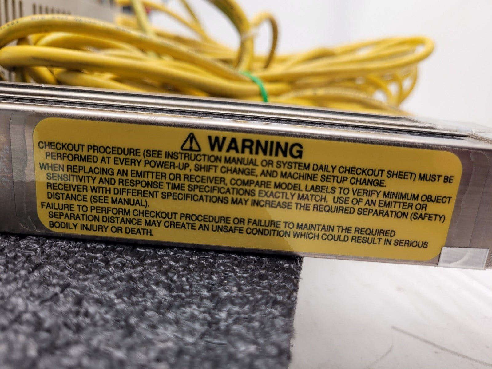 Lot 3x Banner USE2012NP2 & USR2012NP2 MICRO-SCREEN ESD  20" Light Curtain Screen