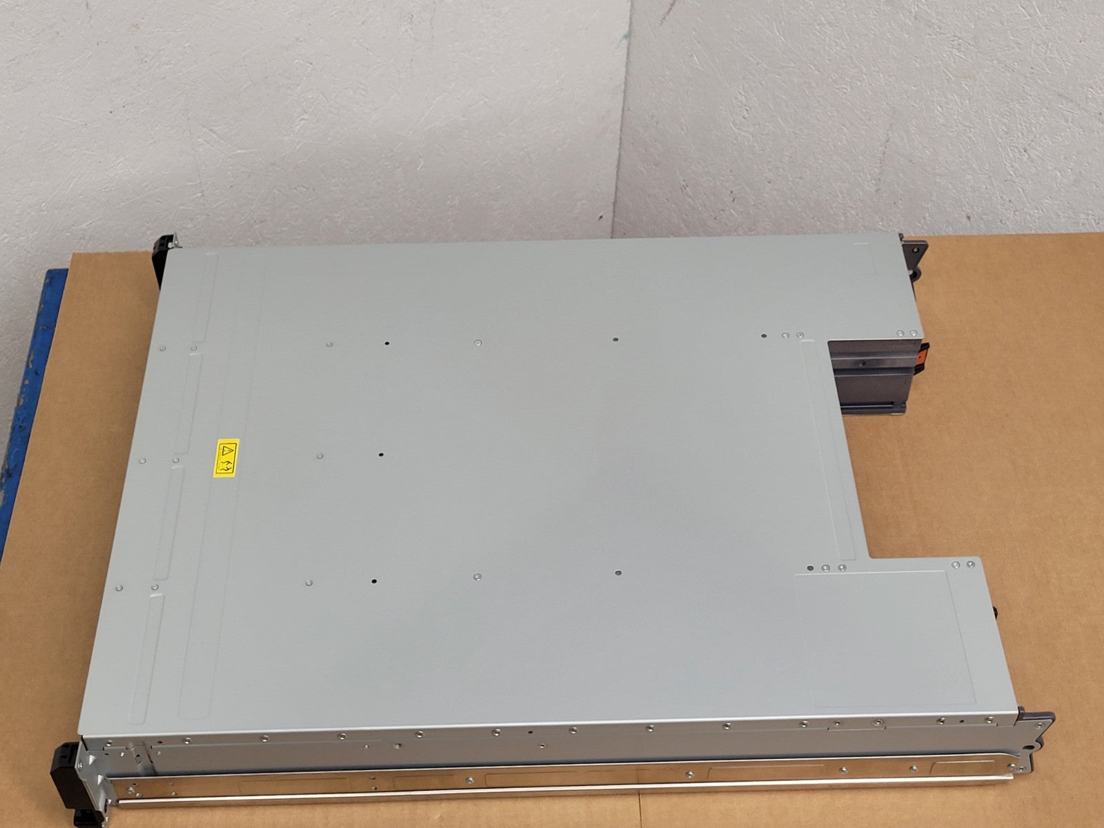 HP SureStor G3 2U12 AC PSU PLATINUM SAS Storage Array SP-3212-E12 3.5" HDD JBOD