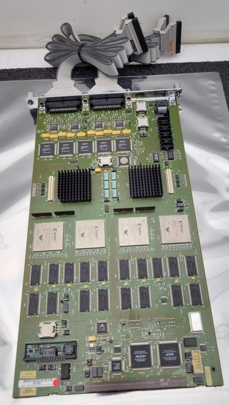 AGILENT 16750A 400MHz STATE / 2GHz TIMING ZOOM 4MSa ANALYZER with Cables