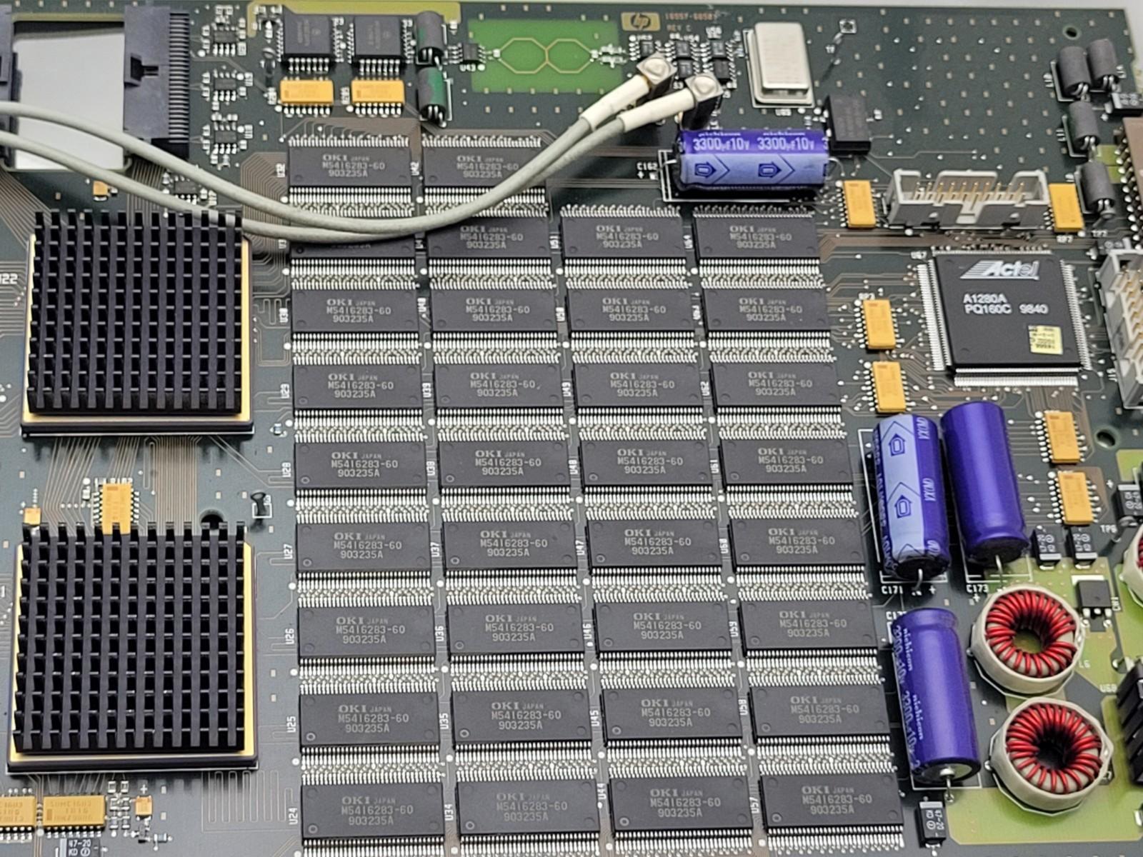 HP Agilent 16557D Logic Analyzer Timing 2MSa 135/500MHz Board Assembly w/ Cables