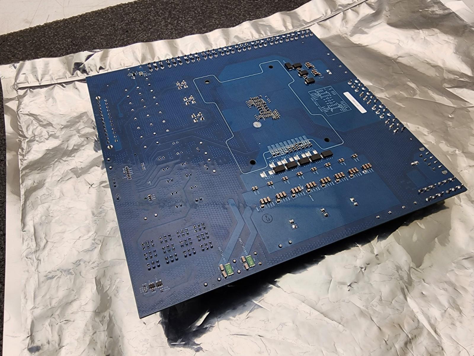 Infineon DB303 Rev 0 AMD Socket SP3 Development Board, needs a couple parts.