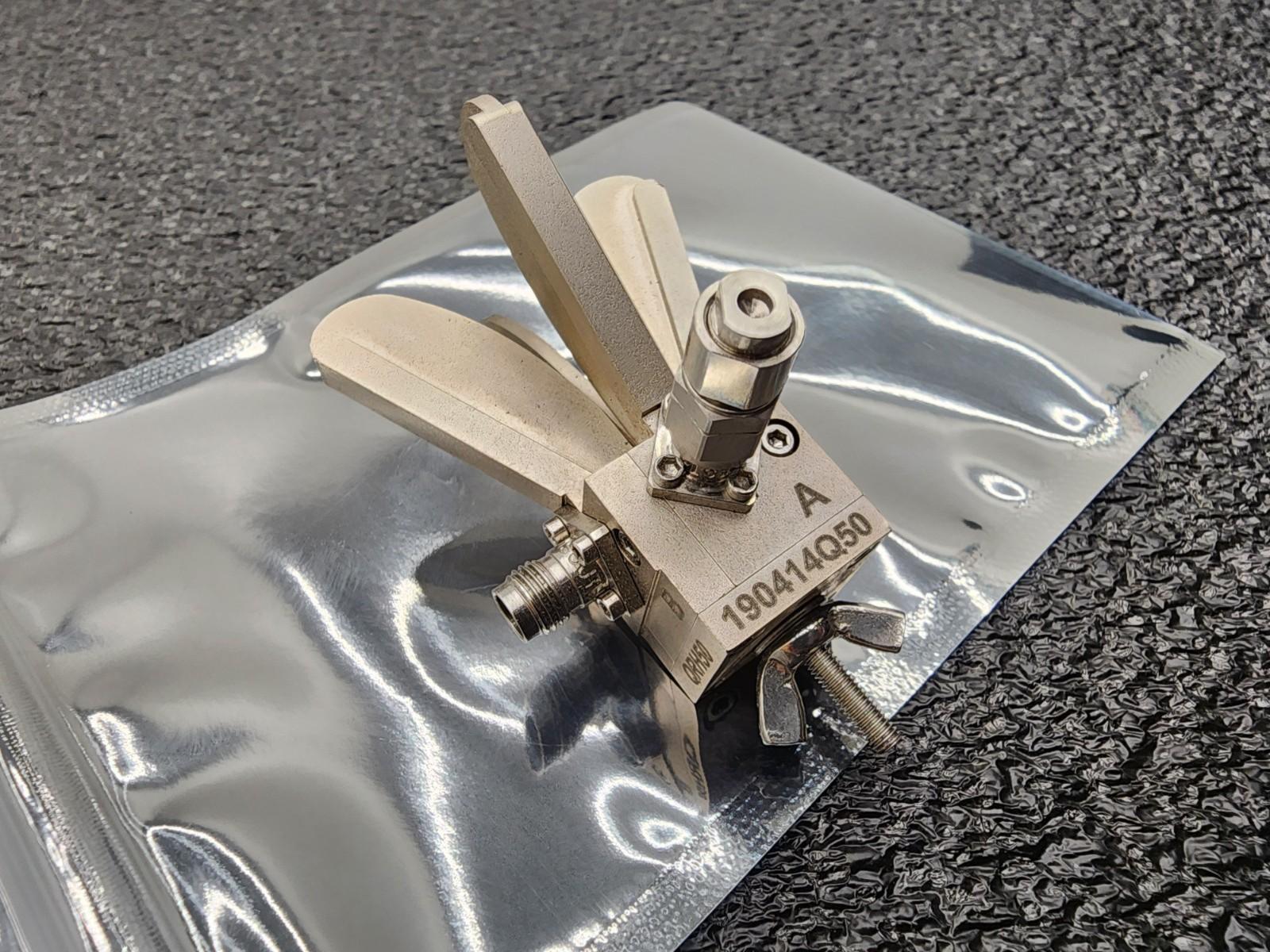 RFspin QRH50 Quad-Ridged Horn Antenna 5-50 GHz 2.40mm Connector 5/10W 50Ω 3–14dB