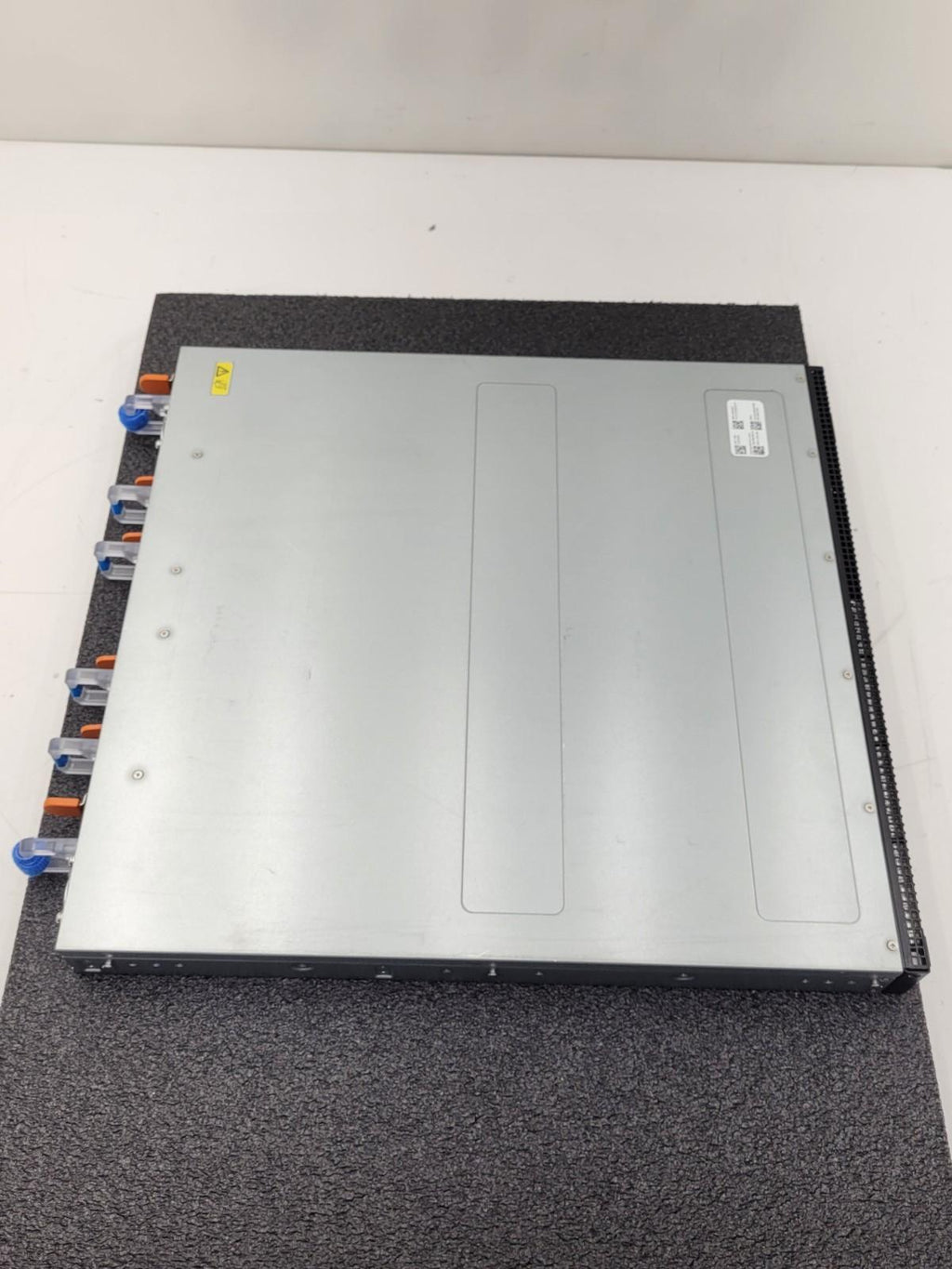 Dell PowerSwitch S5224F-ON 24-Port 25GbE SFP+ 4x100GbE QSFP+ Network Switch