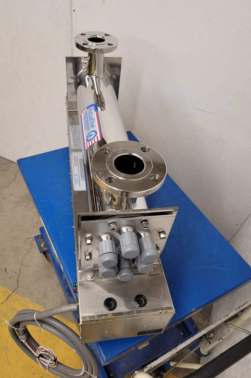 Aquafine Ultraviolet Water Treatment Disinfection Sanitary CSL-6R No Bulbs