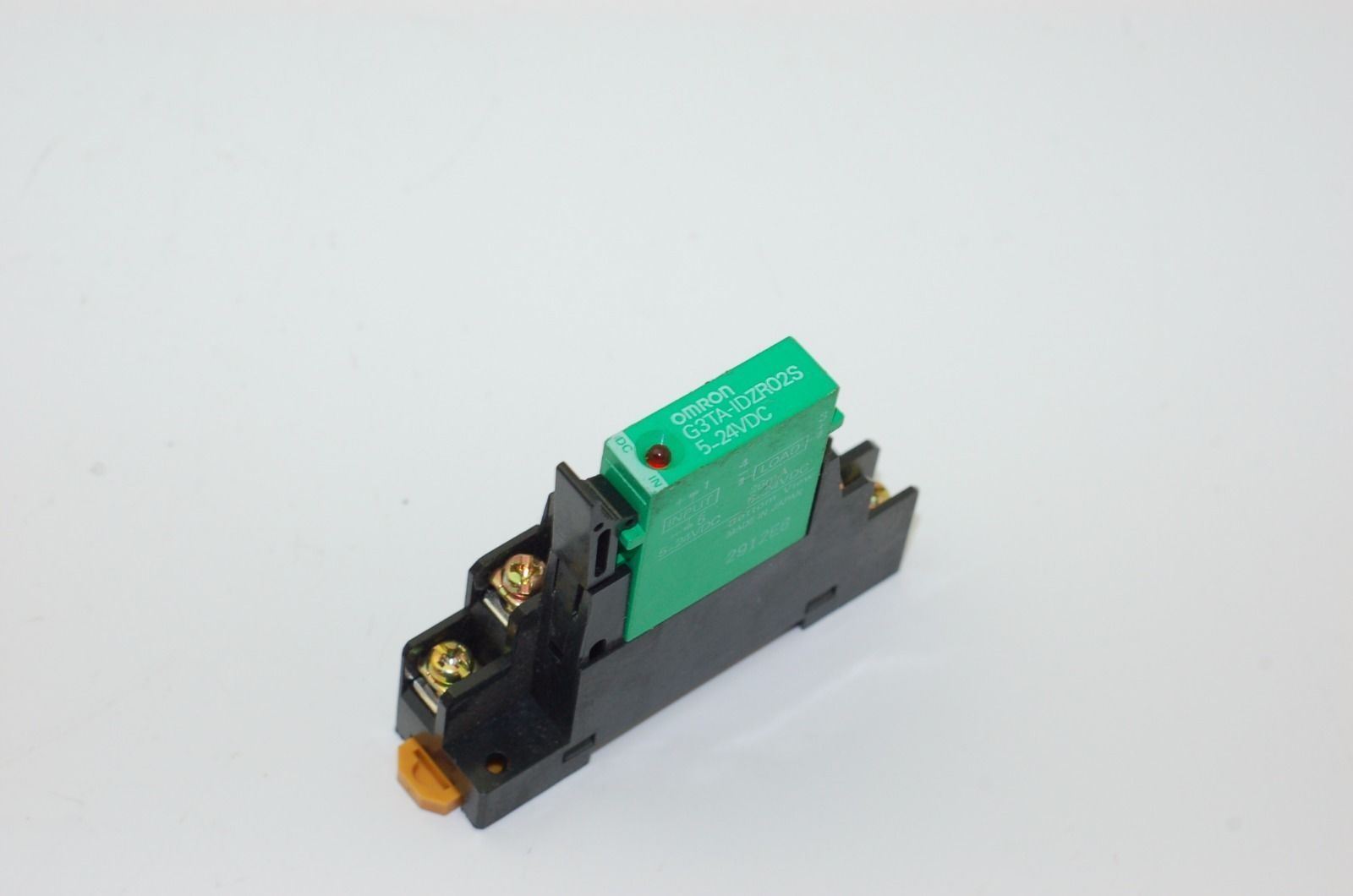 Omron, NAIS, Schrack & Releco Industrial Relays, 6V, 24V, 200V - Lot of 11