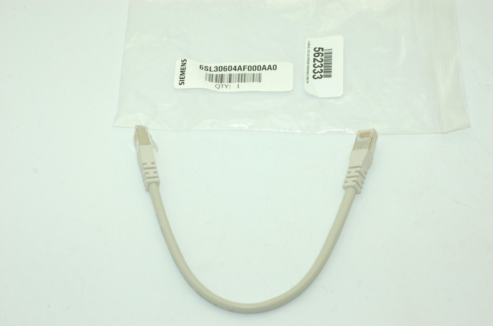 Siemens 6SL30604AF000AA0 DRIVE-CLIQ CABLE IP20/IP20 LENGTH: 0.21 M - Lot of 10