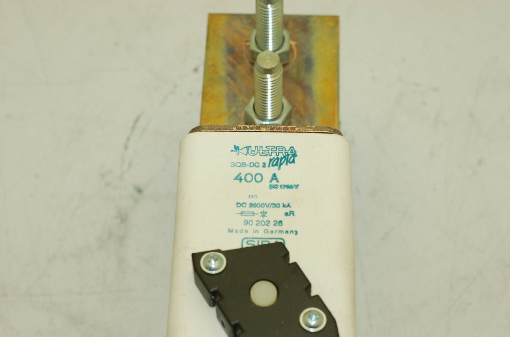 Ultra-Rapid SQB-DC 2, 400A Fuse, 1700VDC, w/ Marathon FSM50E Fuse Holders