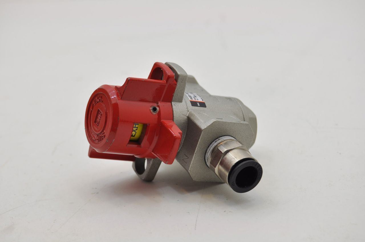 SMC Pneumatic Air On OffVHS30-N03-Z 15-150PSI OSHA Lockout Tagout  LO-TO Valve