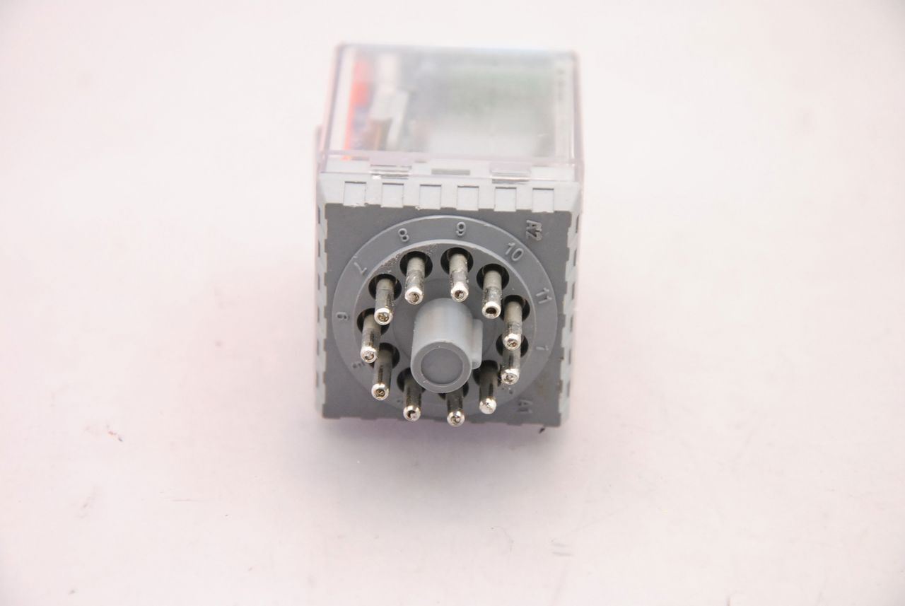 Releco MR-C Relay C3-T31DX /v 24VDC Relay Only