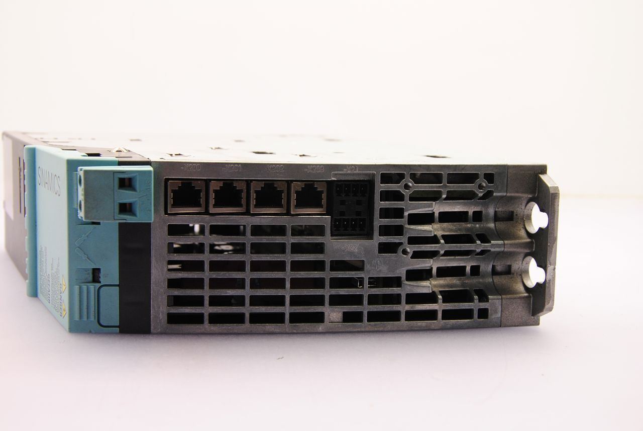 Siemens SINAMICS  6SL3420-2TE15-0AA0 Double Motor Module