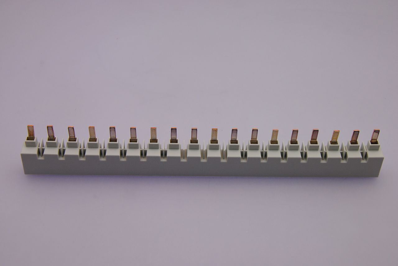 ABB 2CDL230489R1618 Busbar 3-Phase 18-Pole Terminal Block 16mm² PS 3/18/16 BP