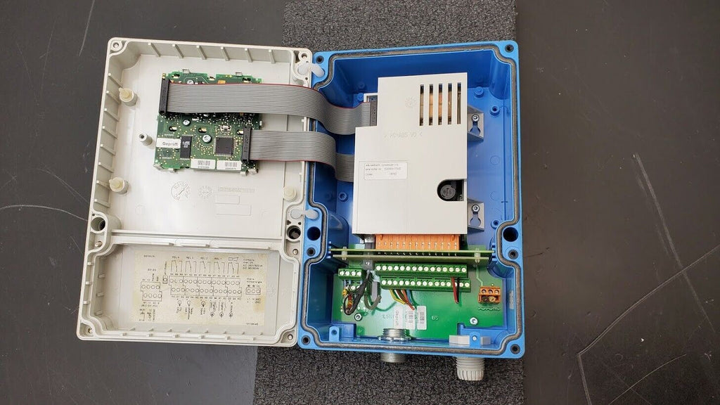 Endress + Hauser Liquisys-M CCM253-EP1110 Transmitter