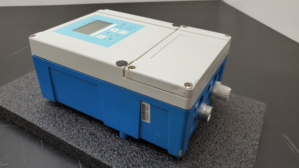 Endress + Hauser Liquisys-M CCM253-EP1110 Transmitter