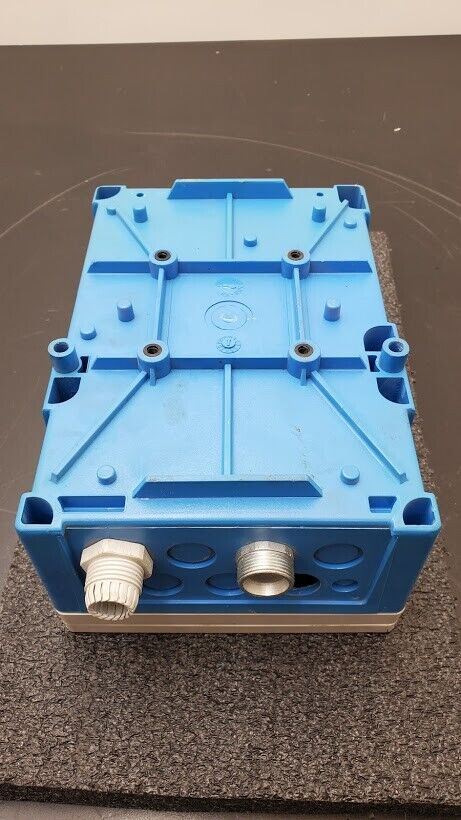 Endress + Hauser Liquisys-M CCM253-EP1110 Transmitter