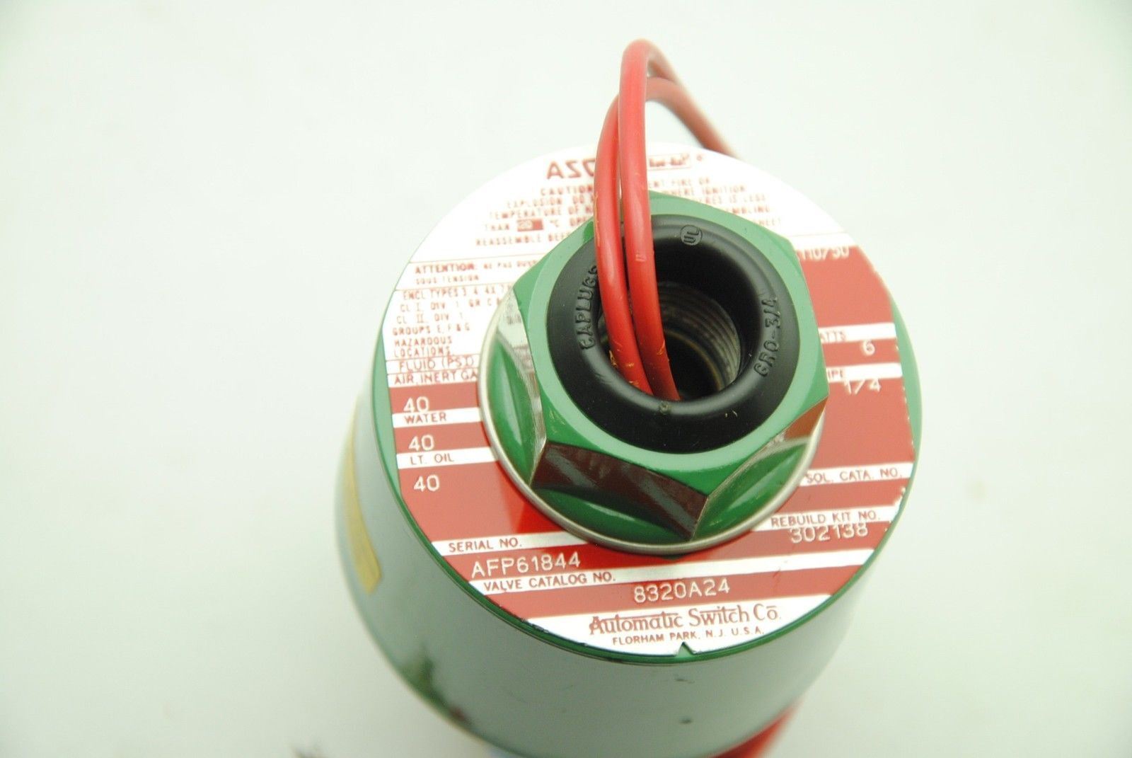 ASCO Red-Hat 8320A24 Solenoid Valve, 1/4", 110/120VAC, 50/60Hz - NEW