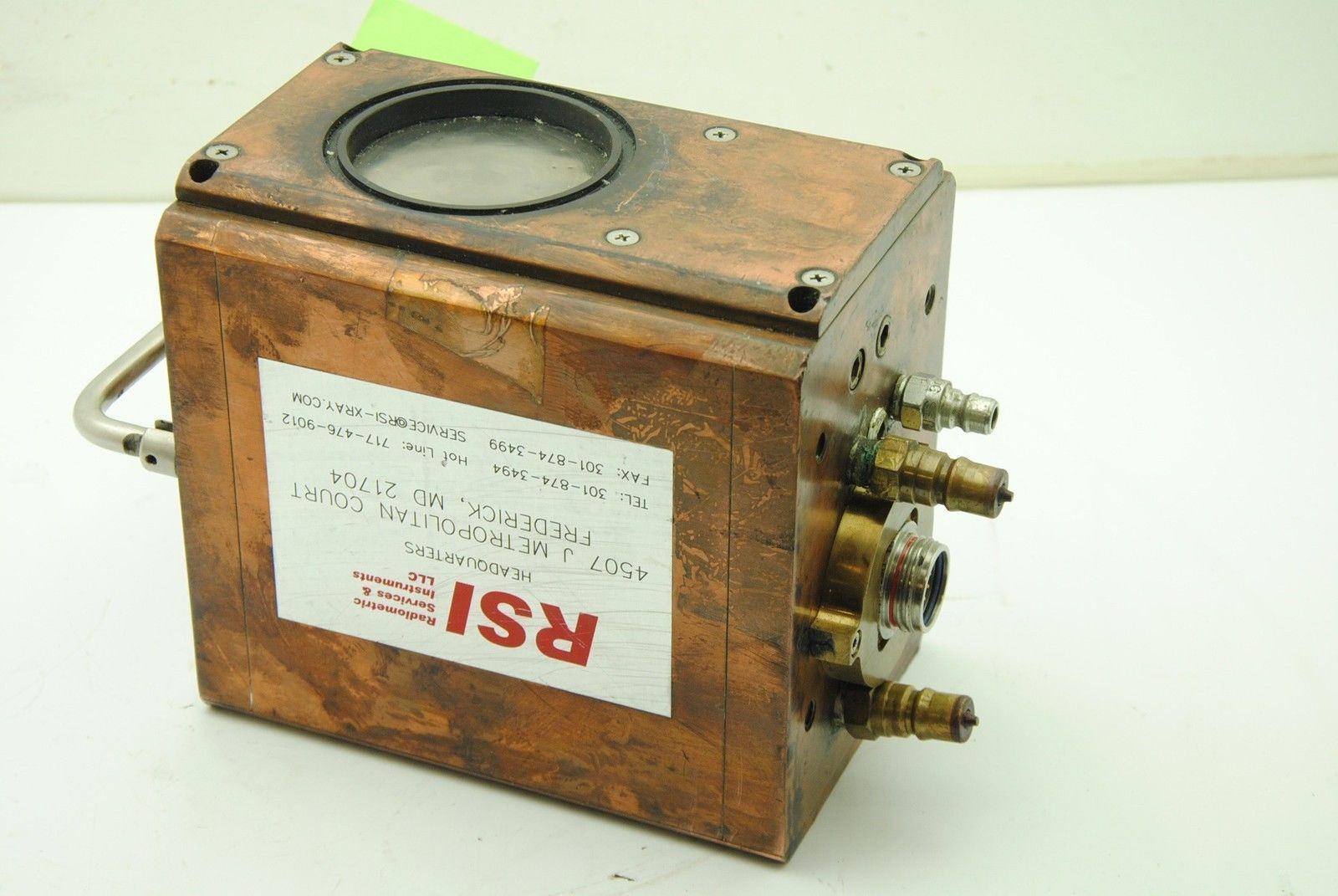Radiometric Services 75C Programmable Radiometric Detector, Series M13900-02