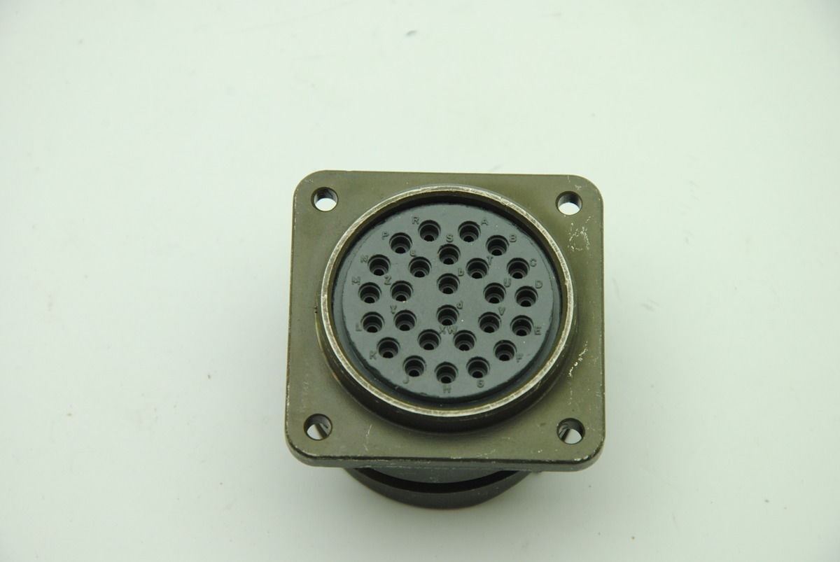 ITT Cannon CB2-28-12SC 26-Pin Female Connector, Panel Mount, No Pins  - NEW