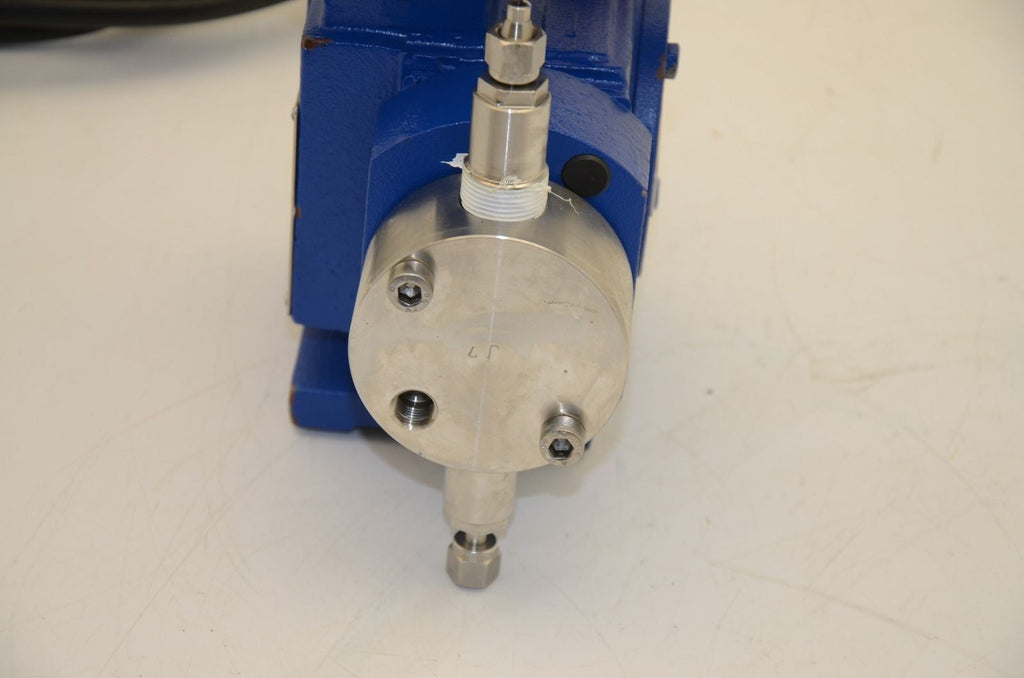 Bran Luebbe DS-15/50 ProCam Metering Pump, 230/400 VAC, 50Hz