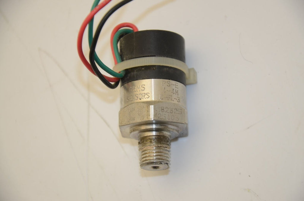 Gems Sensors PS-E 4-4M C-FL-3 Pressure Switch - Lot of 2