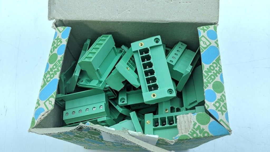 Phoenix Contact DFK-PC 4/ 6-GF-7 62 - 1840599 Terminal Block, 50cnt - NEW in box