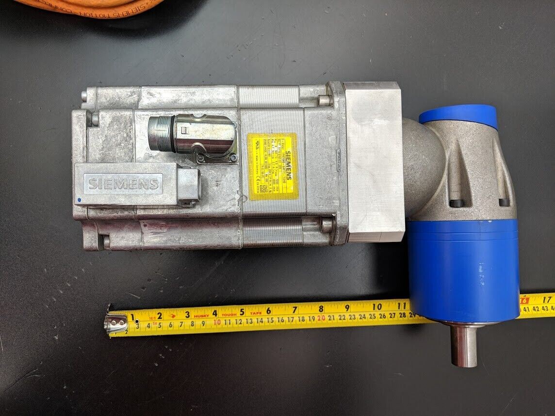 Siemens 1FK7060-5AF71-1UH0 Servo Motor 90°Alpha Angled Gearhead 3:1 Ratio Cables