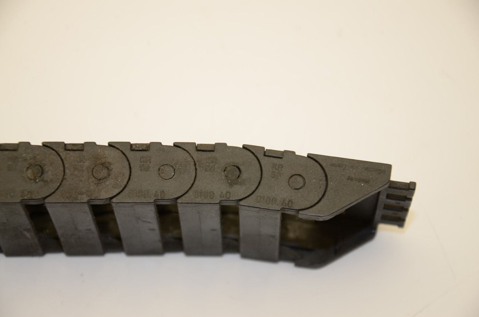 KS Cable Carrier 0180.40, 40mm x 15mm ID, 400mmL