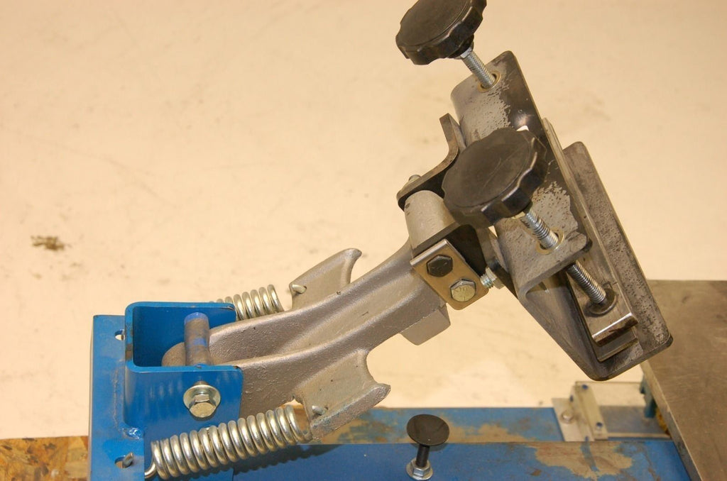 Pneumatic Workholding Platform, 15.5" x 15.5", Spring Loaded Clamp