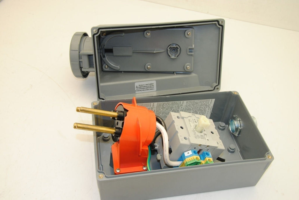 HUBBELL HBL460MI12WR Mechanical Interlock Enclosure for IEC 60309