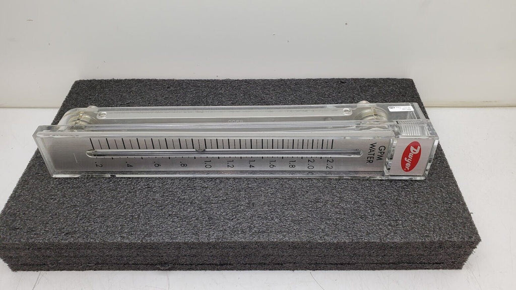 Dwyer Instruments RMC-142 10" Scale Flow Meter 0.2-2.2 GPM Water 1/2" Female NPT