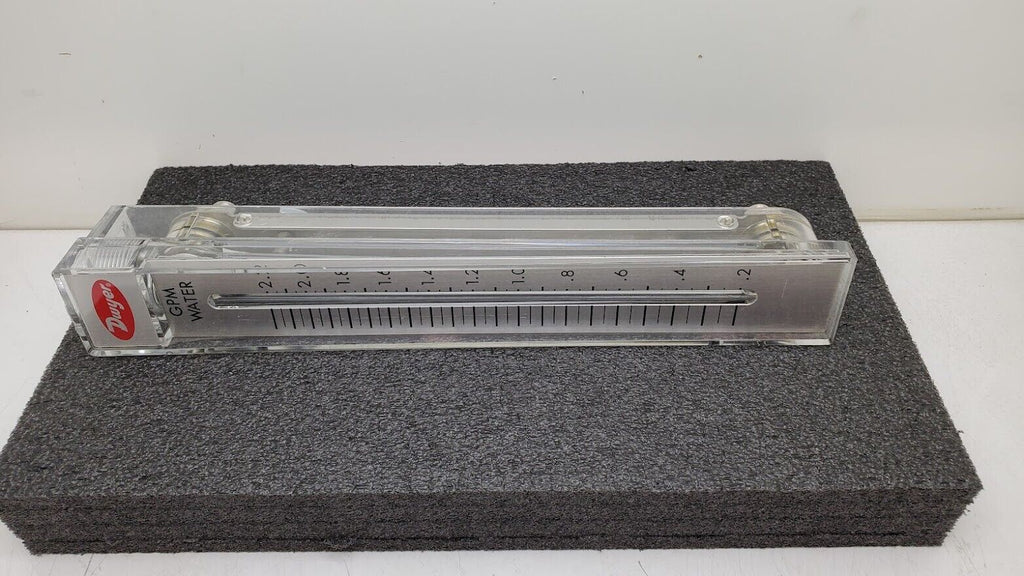Dwyer Instruments RMC-142 10" Scale Flow Meter 0.2-2.2 GPM Water 1/2" Female NPT