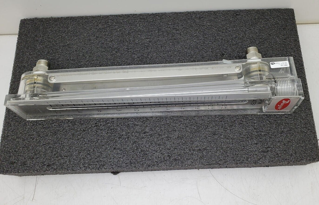 Dwyer Instruments RMC-142 10" Scale Flow Meter 0.2-2.2 GPM Water 1/2" Female NPT