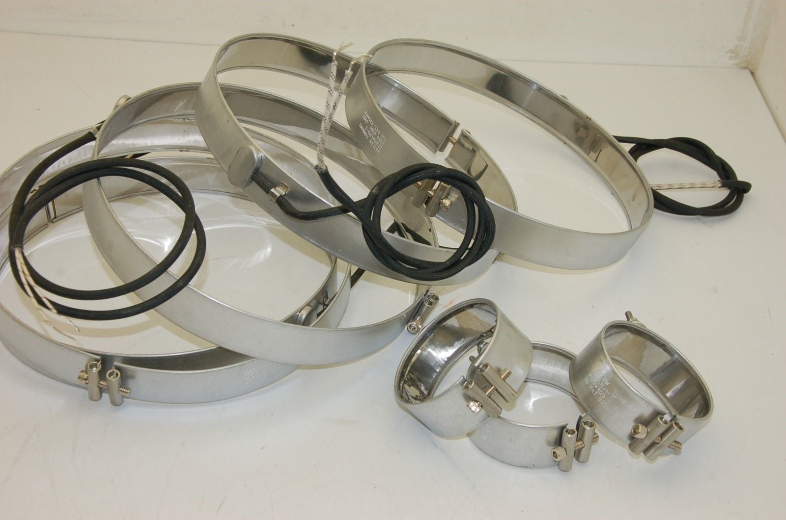 Lot of 8 Watlow Thin Band Heaters 3.5"+ 11" STB11A1JFR-2 ST 200WB3J1J1-T 400W