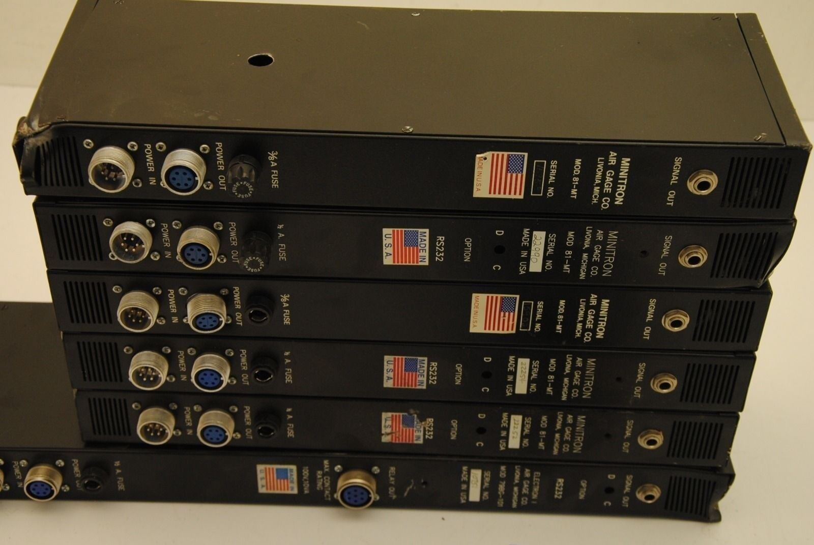 Minitron Air Gauge Co. Lot (6) 81-MT Controller Units w/ (2) AEC-247 Converters