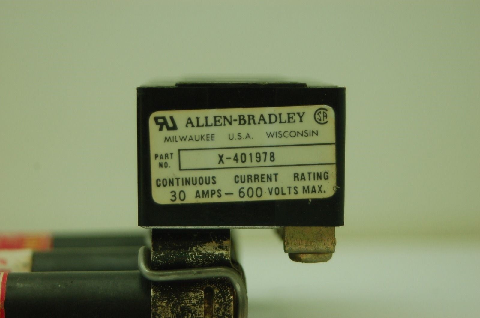 Allen Bradley X-401978 w/Fusetron FSR-R30 Continuous 30A 600V Fuse Holder Fuses