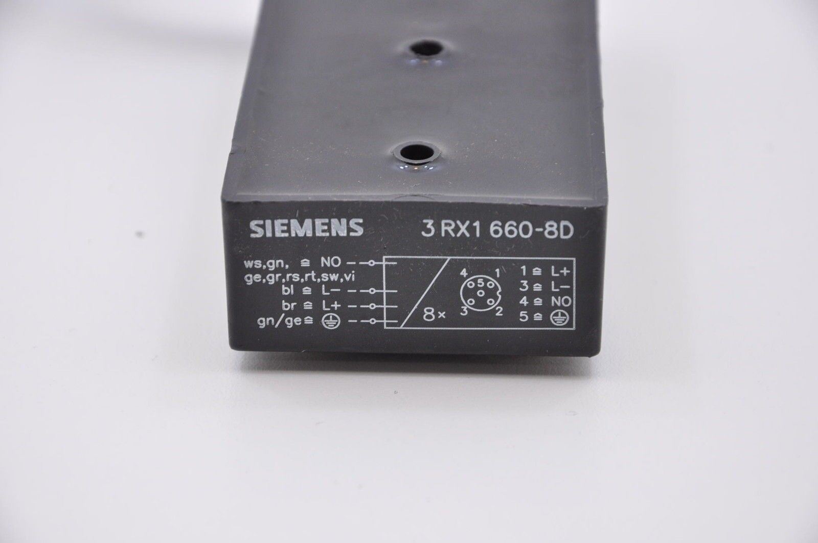 Siemens 3 RX1 660-8D Distribution Box