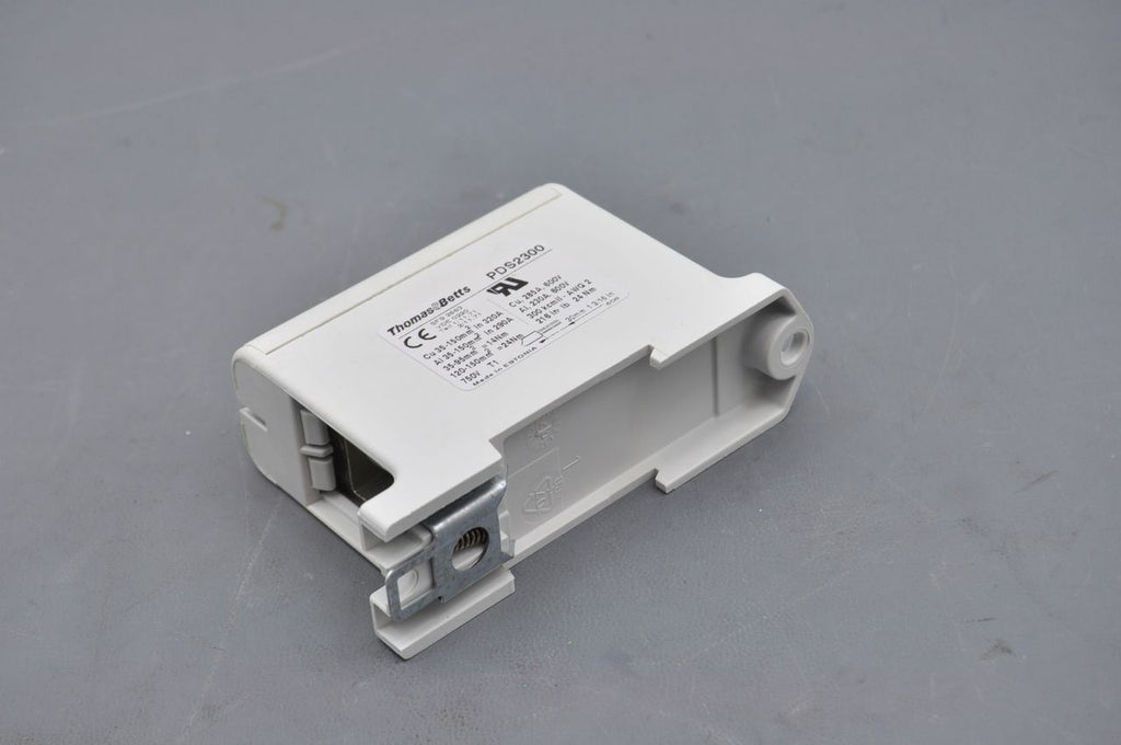 Thomas & Betts Blackburn PDS2300 One Pole Power Distribution Blocks Lot Of 4 NEW