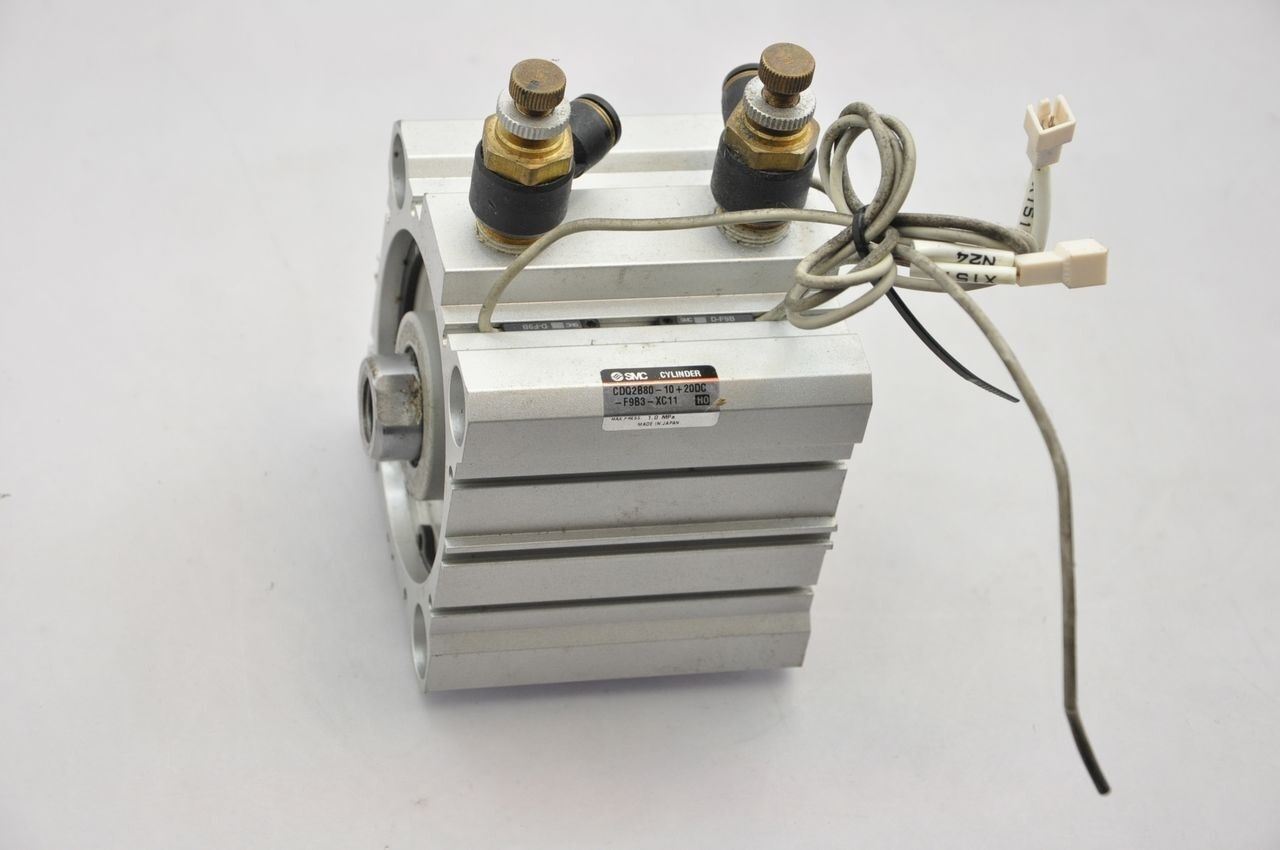 SMC CDQ2880-10+20DC-F9B3-XC11 Actuator