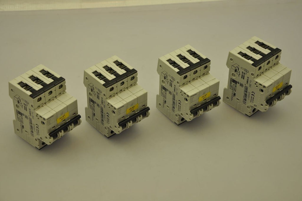 Siemens Circuit Breaker 5SY43 MCB C10 10A Lot Of 4