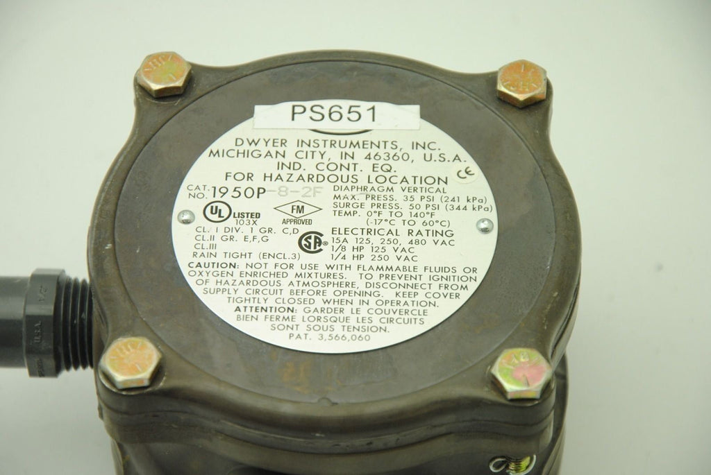 Dwyer 1950P-8-2F, Pressure Switch, 35PSI 15A 125-250-480 VAC