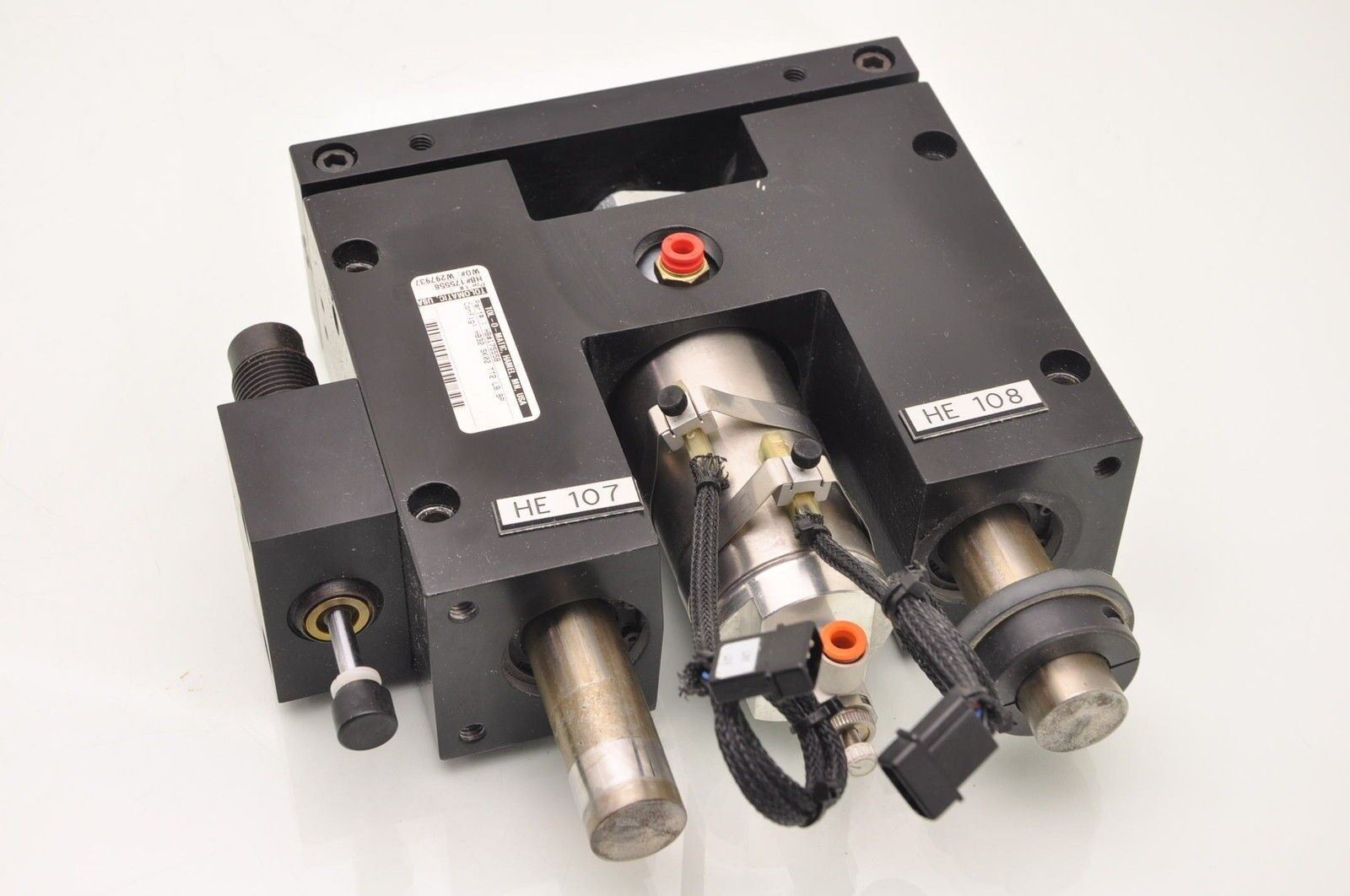 Tol-o-Matic Guided Cylinder Assembly with Bumper 175558 HB32 SK02 TT2 LB BP