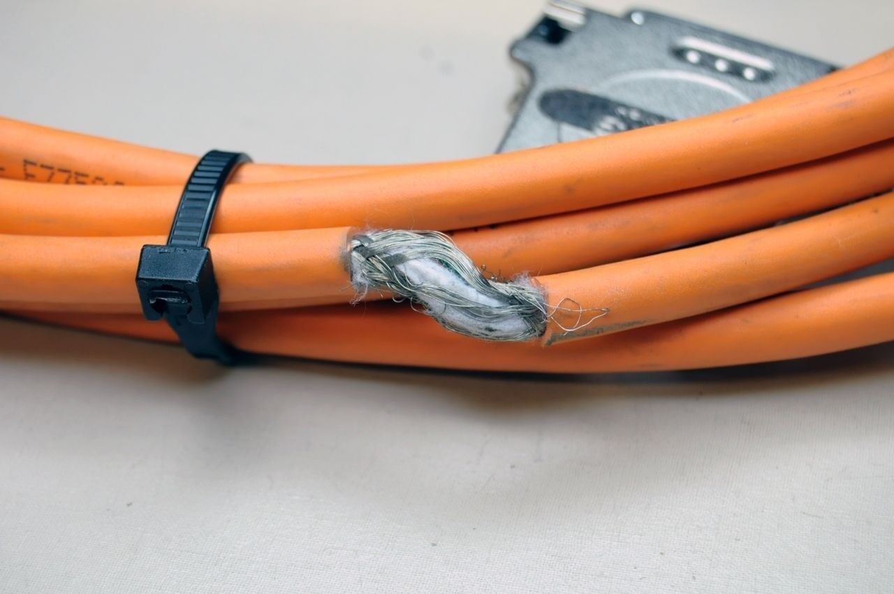 FMK DB25-Pin Male 4.5m Motor Cable 4x2x0.25 LL88673 E73526 CSA AWM I A/B FT1