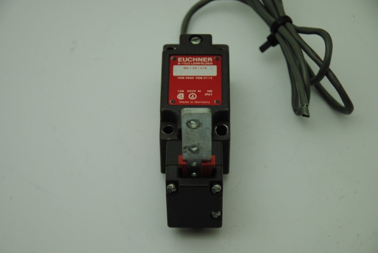 Euchner #D-7022 #NZ1-VZ-518, Safety Switch