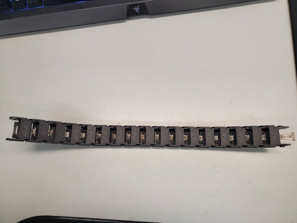 Igus 07.20.018 Chainflex E Chain 13" Length Cable Chain NEW